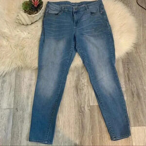 Old navy mid rise skinny jeans medium wash Langley 14